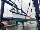 Hallberg Rassy 342 - Out of the water